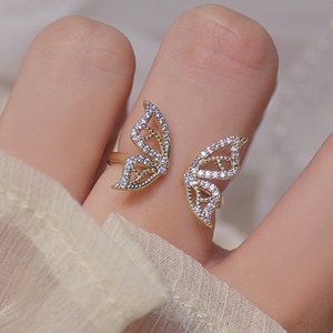 NEW 14K Gold Plated Diamond Butterfly Ring